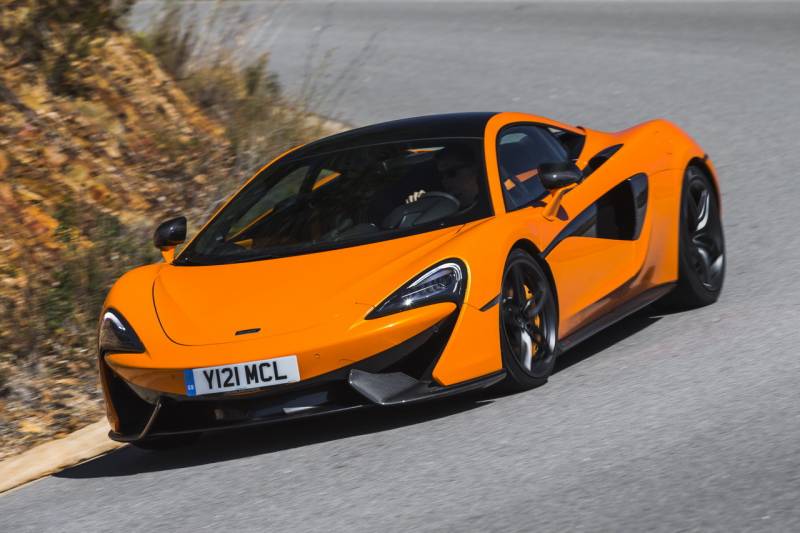L'innovation en mouvement : L'histoire détaillée de McLaren et la protection assurée par Prestige Assurance